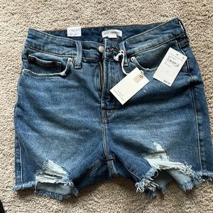 Good American size 2 shorts